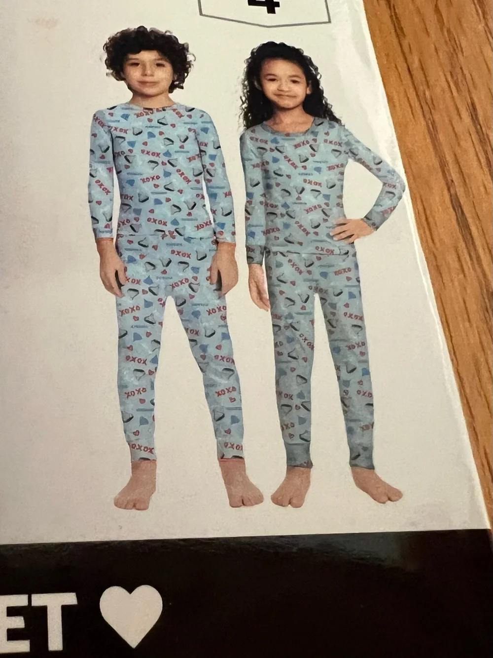 Carter's Size 4 Light Blue 2-Piece Hershey Kisses Pajamas